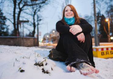 barfuss im Schnee Fotoshooting